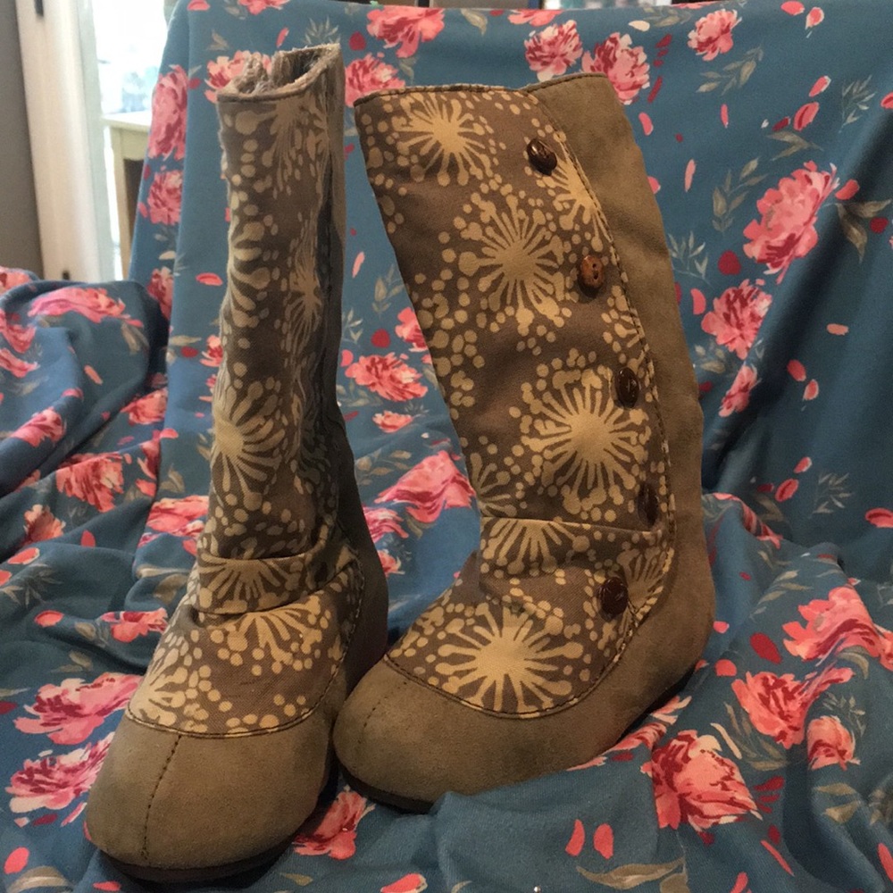 Joyfolie little Girls boots.